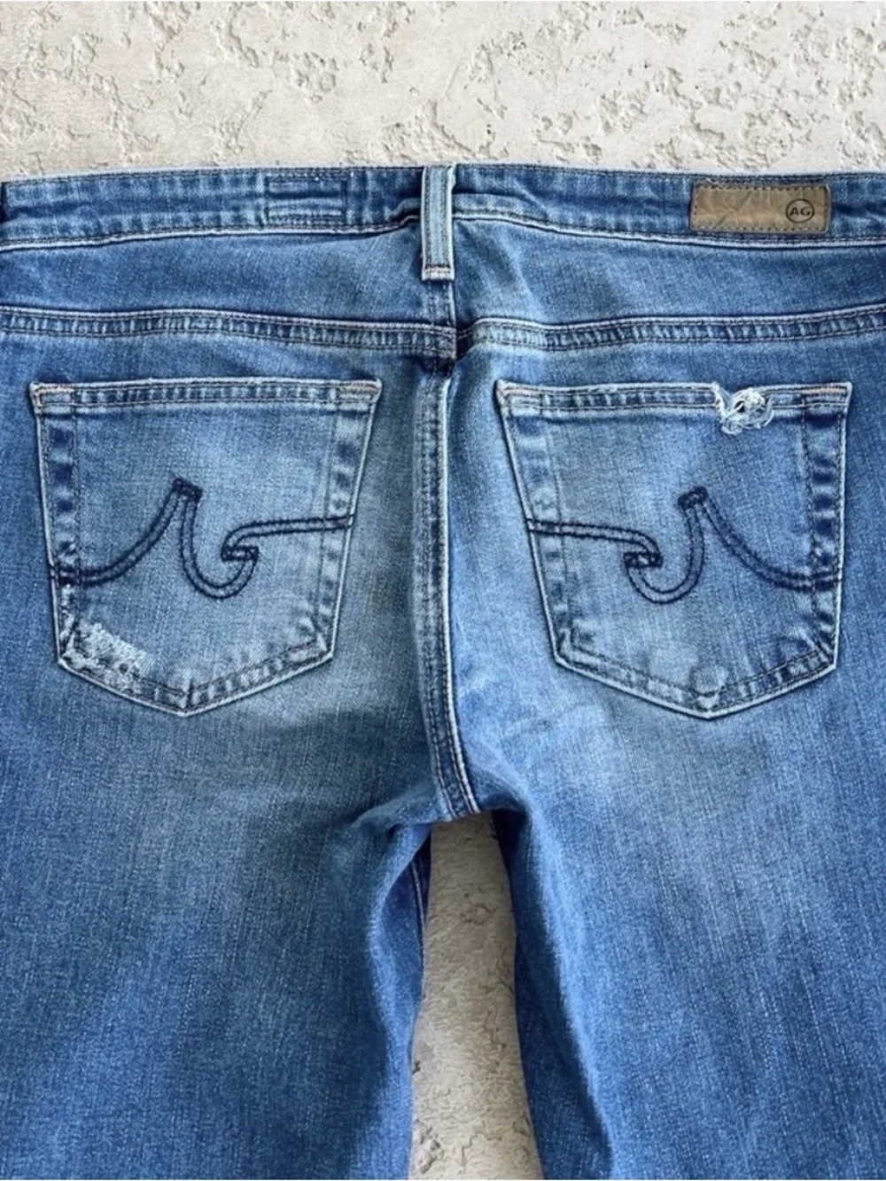Womens Ag Jeans Size 26 Stilt Cigarette Leg Skinny Distressed Ripped destroyed
